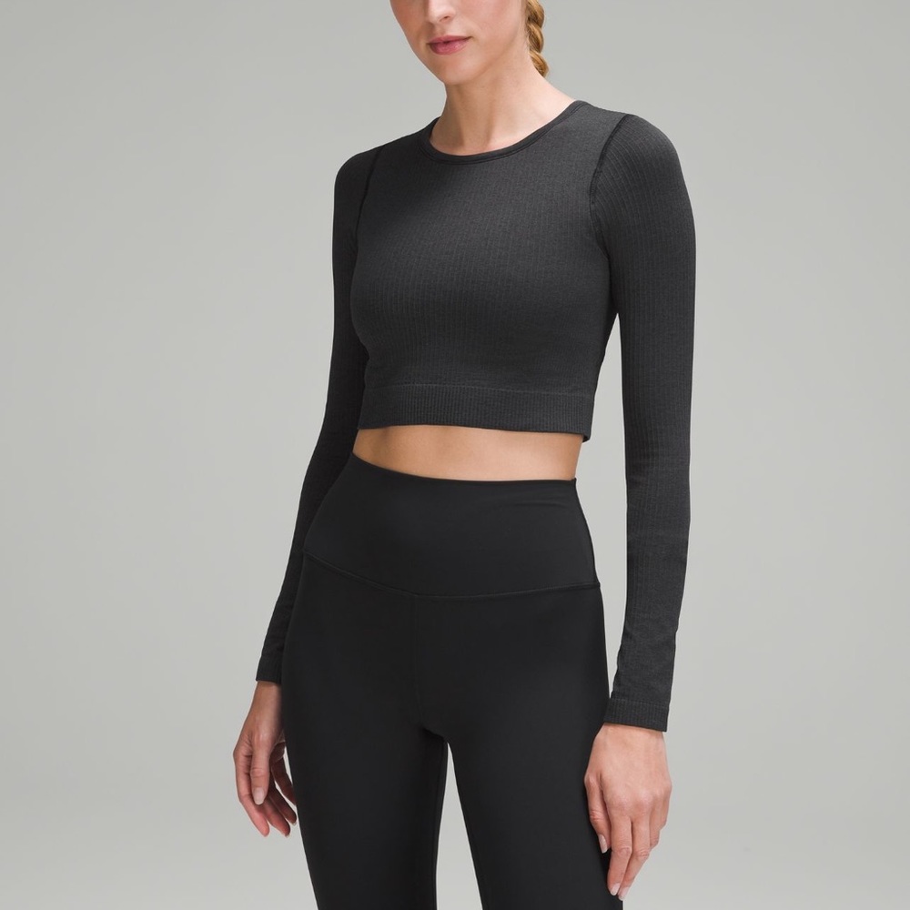 Lululemon ebb back to street long sleeve sz 4